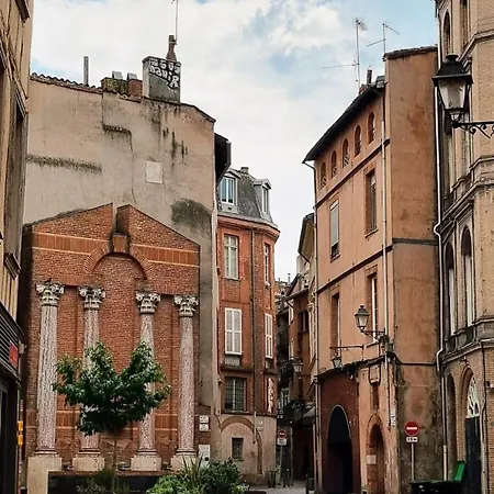 Et Lumineux T2 Dans Le Centre Historique